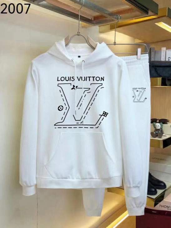Picture of LV Sweater Suits _SKULVM-5XLkdtr3641070